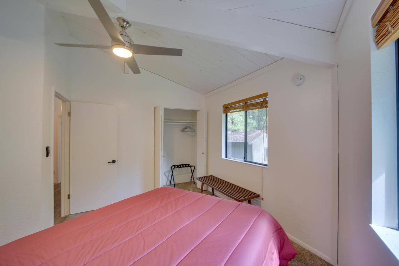 Cozy Munds Park Retreat Hike, Golf And Fish! Exterior foto